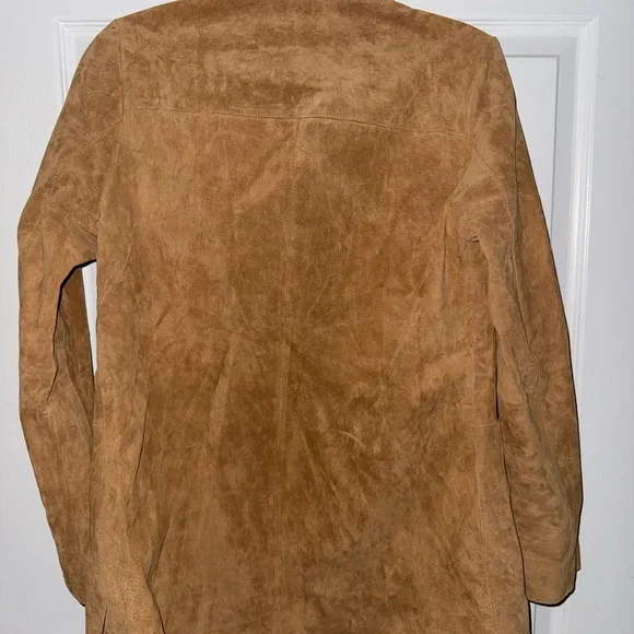 Rumored Suede Yellowstone Coat in Saddle - Picture 4 of 4
